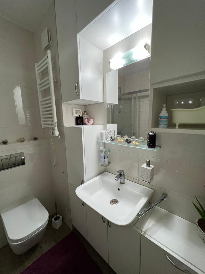 Oscar Apartment Podgorica Bagian luar foto